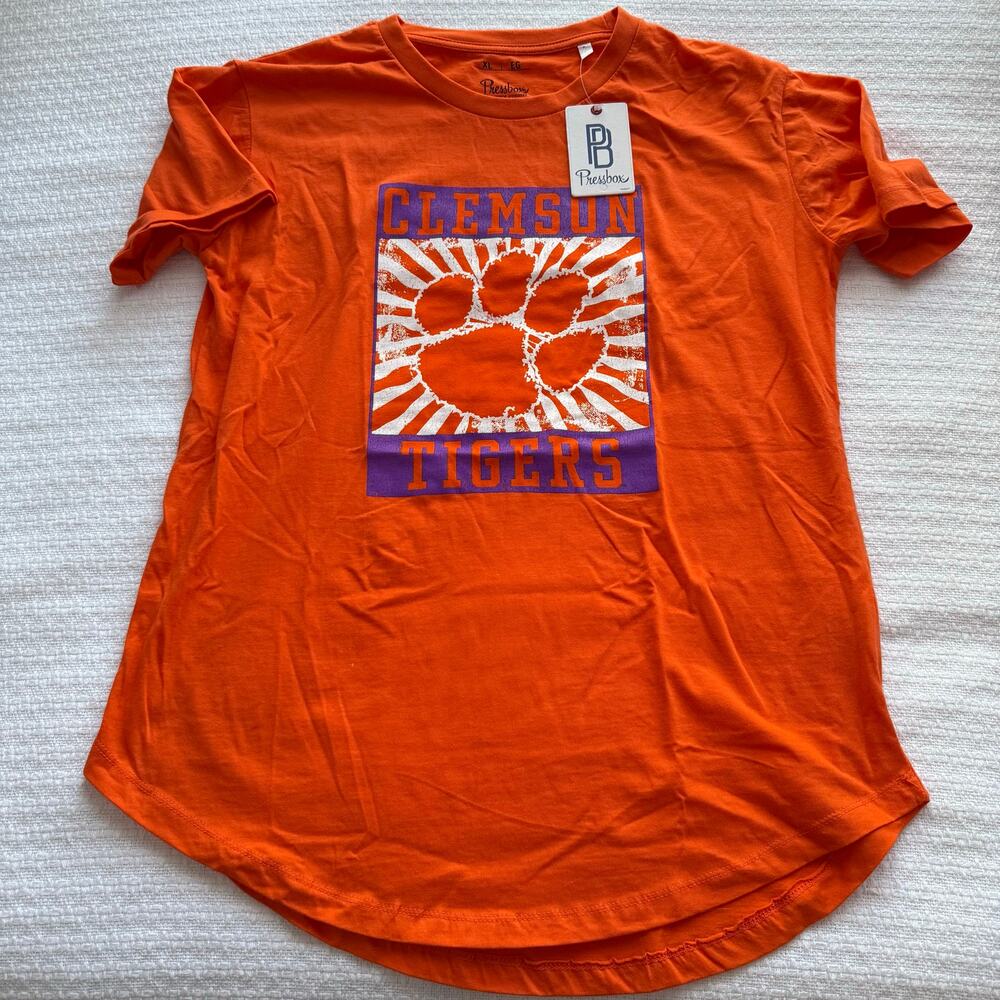 NWT XL Clemson Short-Sleeve T-Shirt